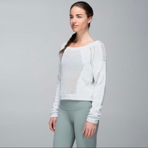 Lululemon Be Present Pullover sweater